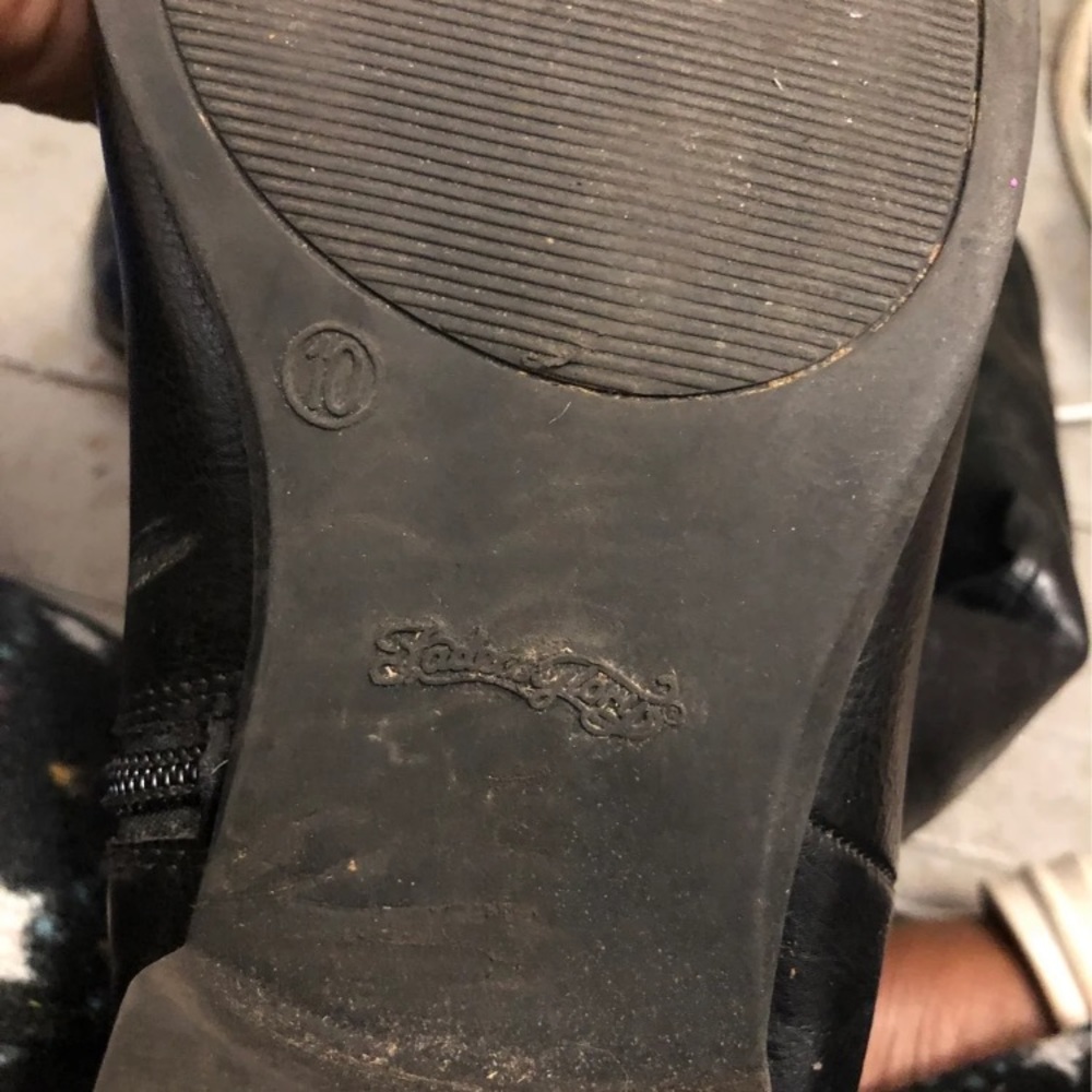 Black boots